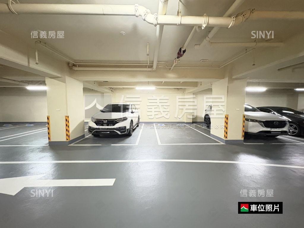 Ａ９信義路亞昕建設金店面房屋室內格局與周邊環境