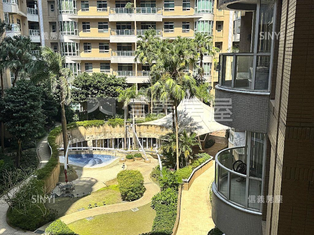 東方麗池４房雙車位房屋室內格局與周邊環境