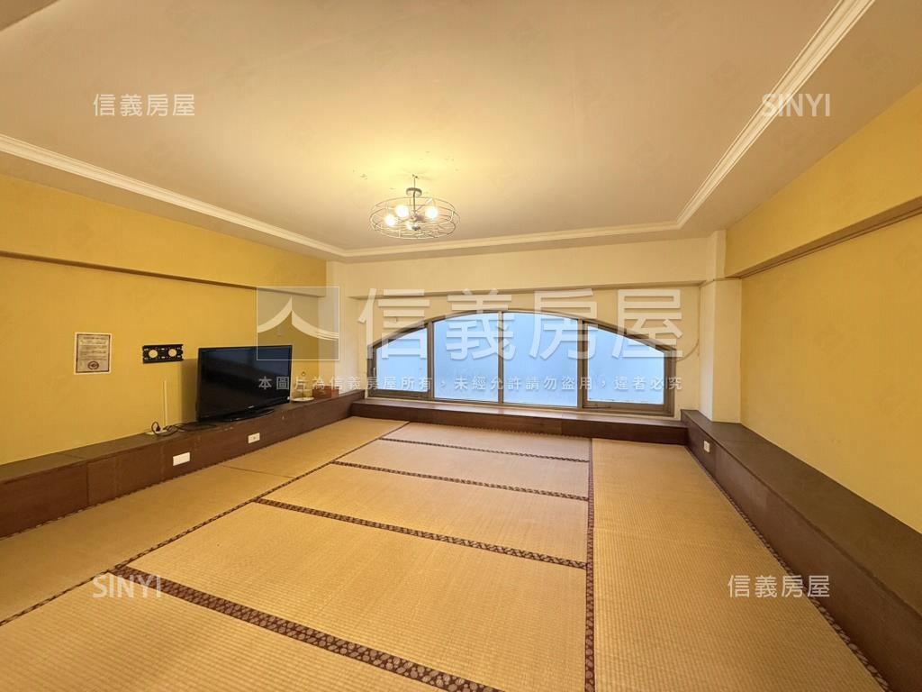 桂冠歐洲金店面房屋室內格局與周邊環境