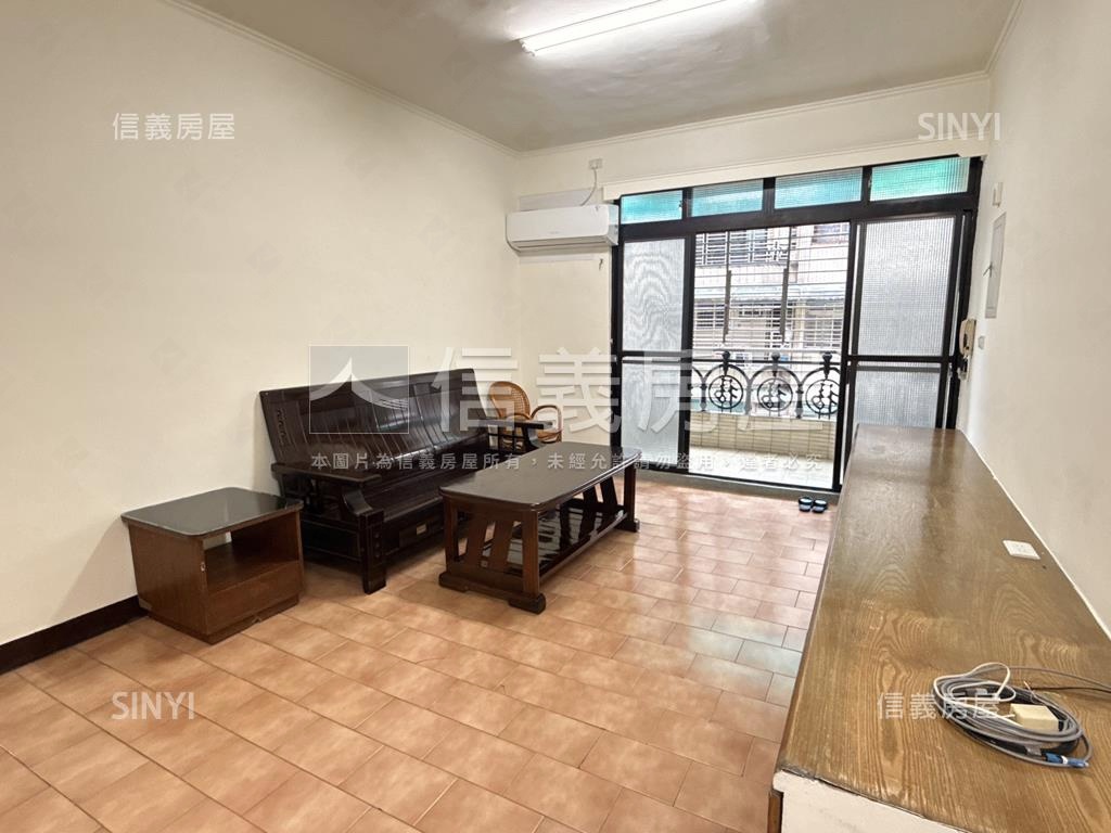 南港三房公寓三樓房屋室內格局與周邊環境