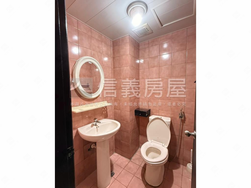 南港三房公寓三樓房屋室內格局與周邊環境