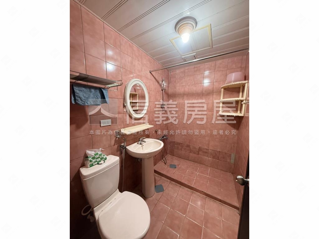 南港三房公寓三樓房屋室內格局與周邊環境