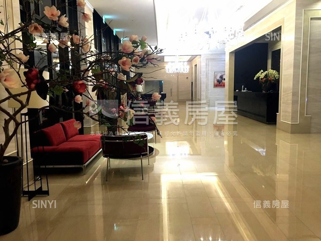 副都心鋼骨新富邑房屋室內格局與周邊環境