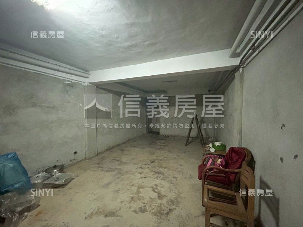 近豐原第一市場美美透天房屋室內格局與周邊環境