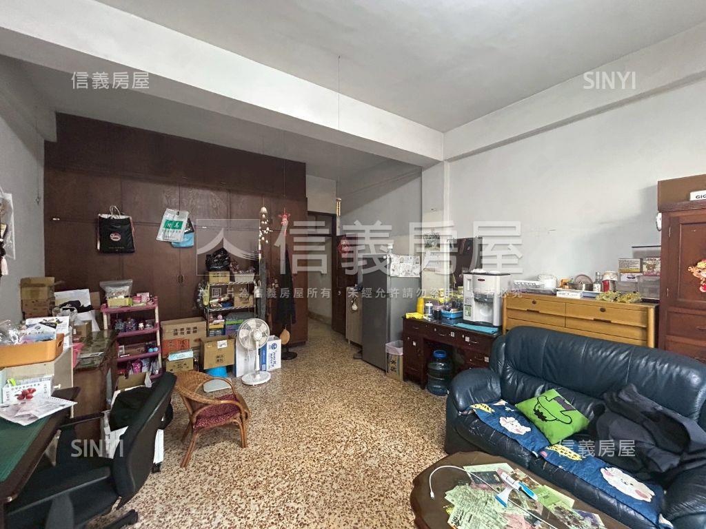 近豐原第一市場美美透天房屋室內格局與周邊環境