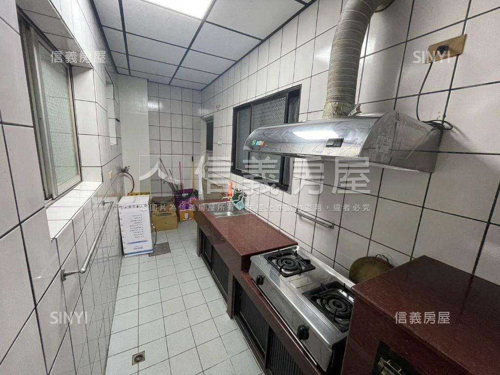 平鎮南勢新光路大空間透天房屋室內格局與周邊環境