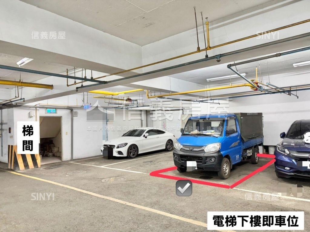 巨蛋河堤雙主臥５房平車房屋室內格局與周邊環境