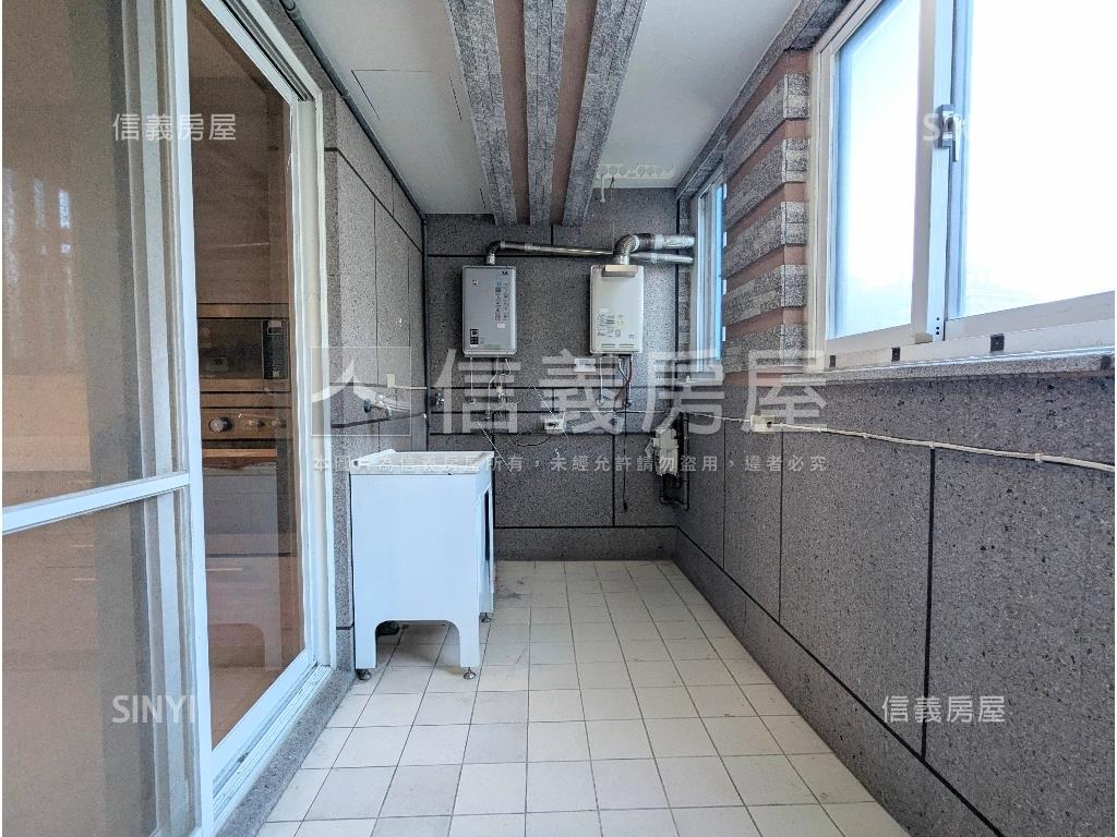 台北灣山河橋綠意美景房屋室內格局與周邊環境