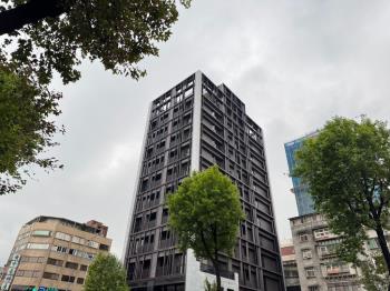 嘉潤一御Ａ棟３樓露台戶