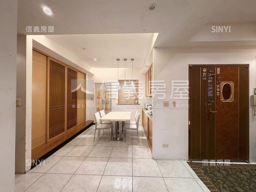 政大商圈冠德名人錄四房房屋室內格局與周邊環境