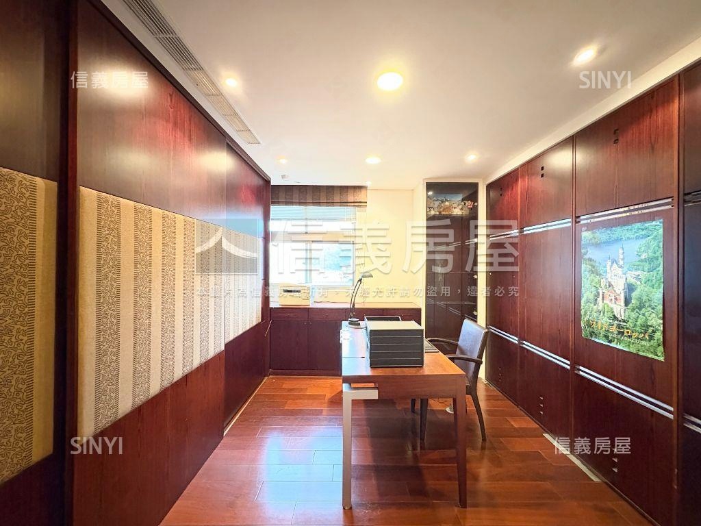 政大商圈冠德名人錄四房房屋室內格局與周邊環境