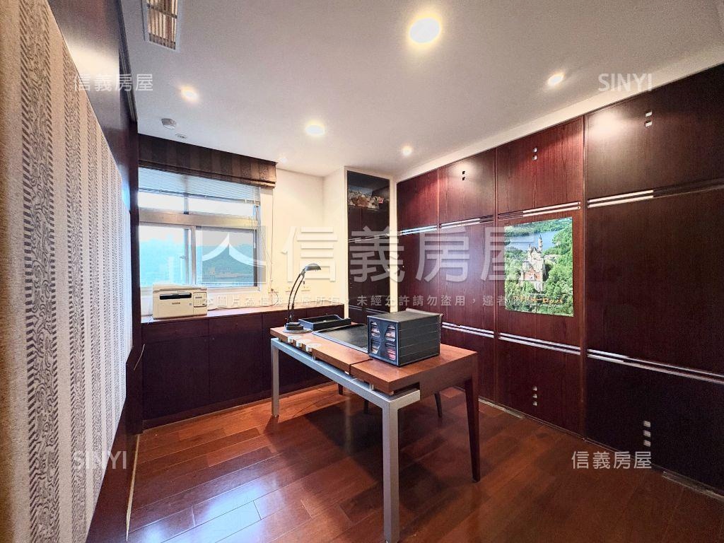 政大商圈冠德名人錄四房房屋室內格局與周邊環境