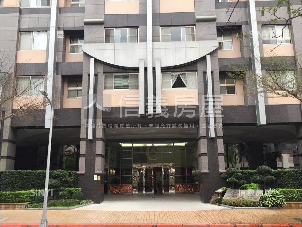 政大商圈冠德名人錄四房房屋室內格局與周邊環境