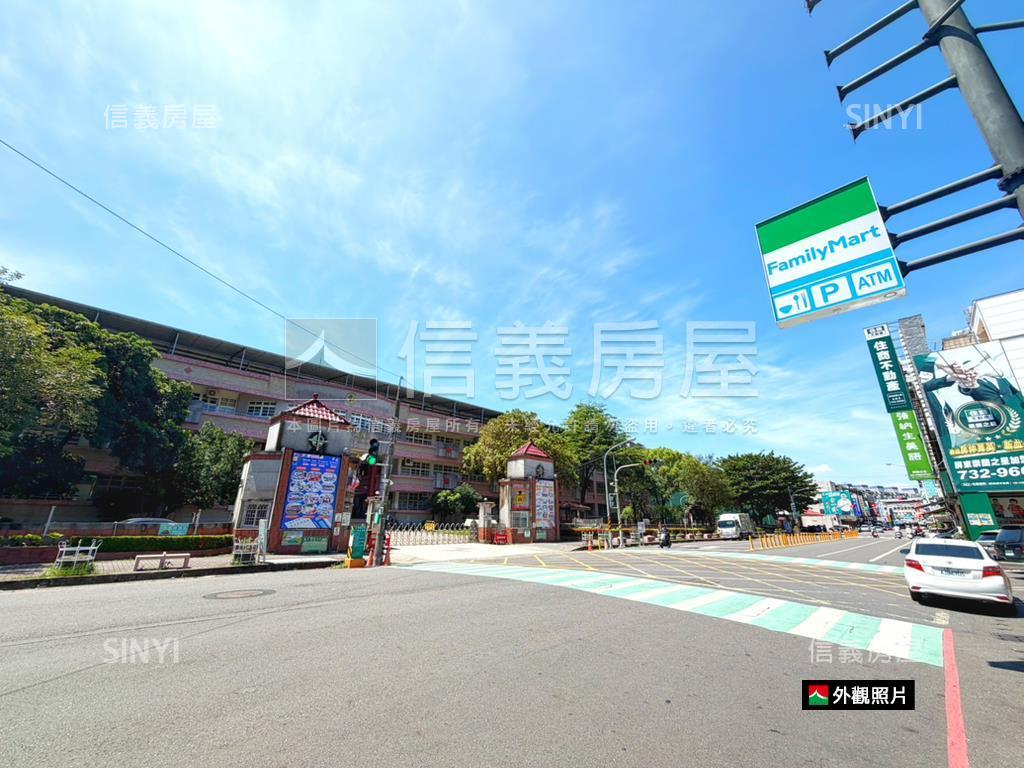 屏東市區｜面寬收租雙店面房屋室內格局與周邊環境