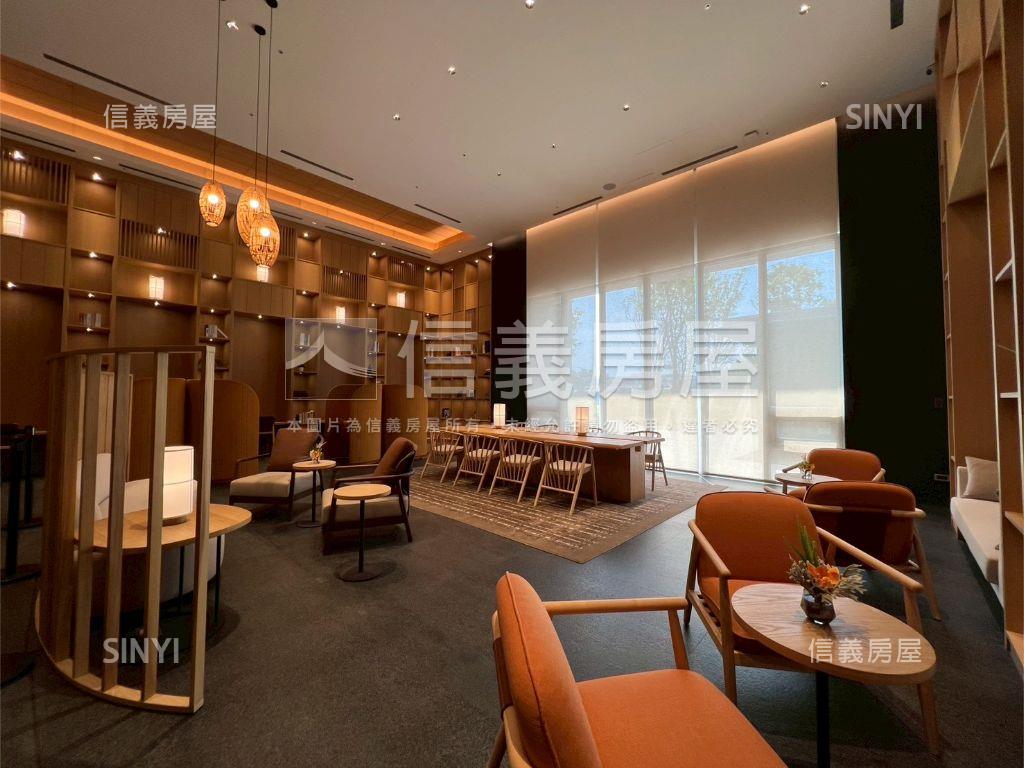 國泰三房平車景觀美宅房屋室內格局與周邊環境