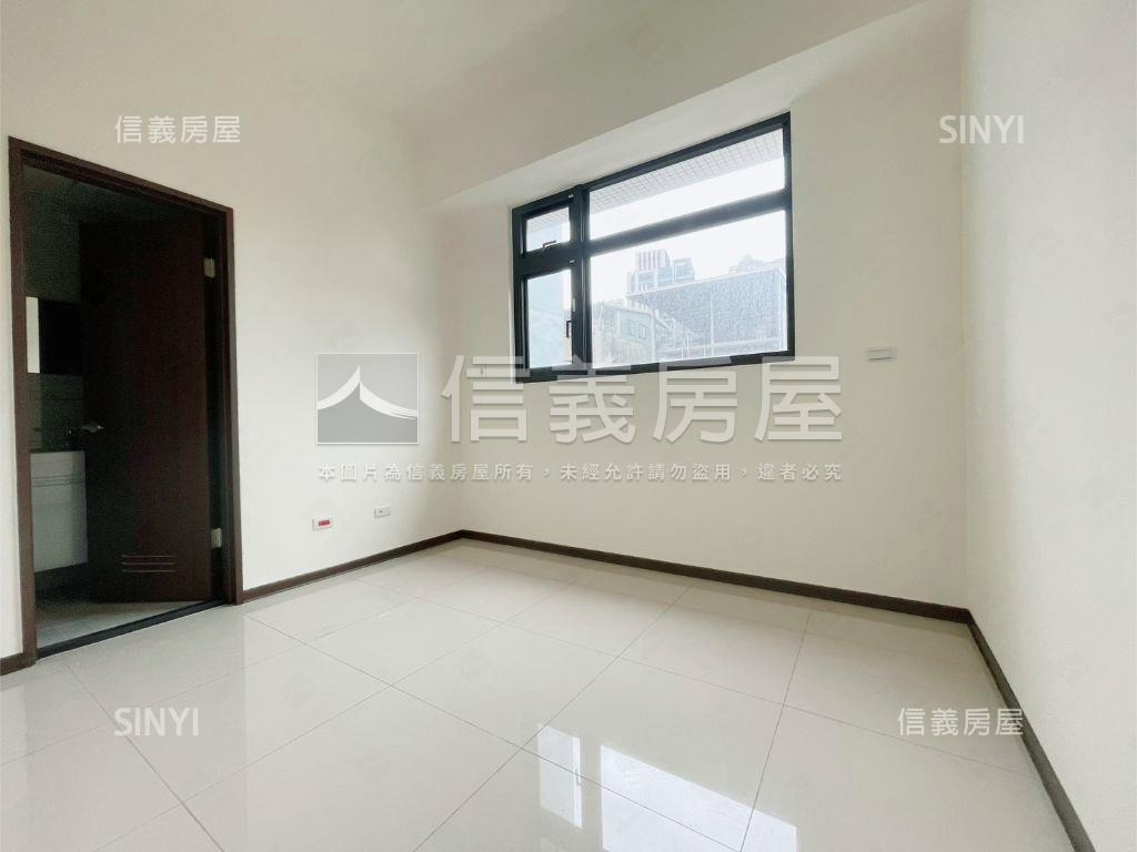 頂溪捷運★詠大賞稀有３房房屋室內格局與周邊環境