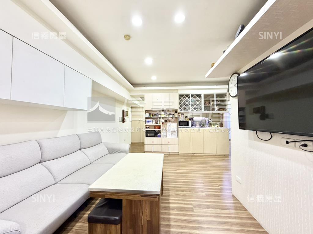 花園廣場美妝邊間三房房屋室內格局與周邊環境