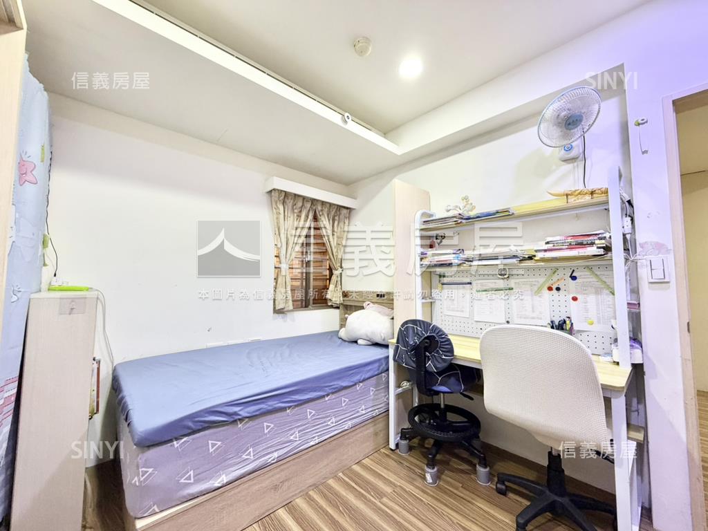 花園廣場美妝邊間三房房屋室內格局與周邊環境