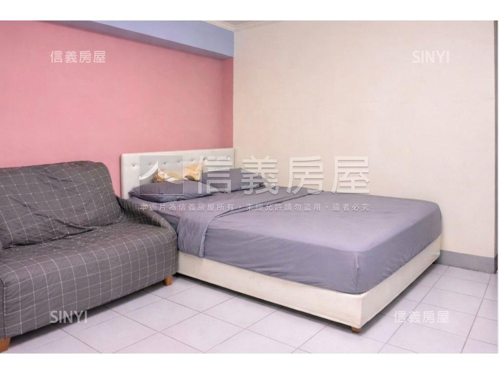 稀有低總華廈套房房屋室內格局與周邊環境