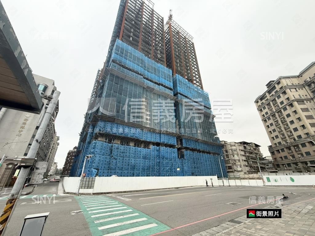 新竹之昇面公園雙平面車位房屋室內格局與周邊環境