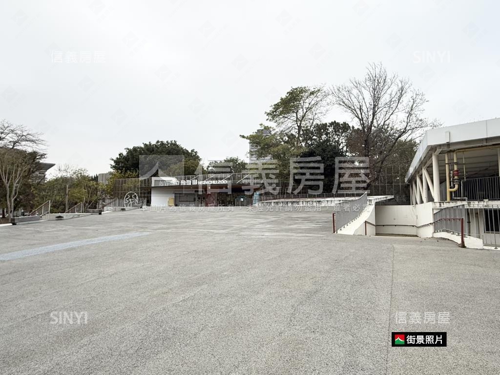 新竹之昇面公園雙平面車位房屋室內格局與周邊環境