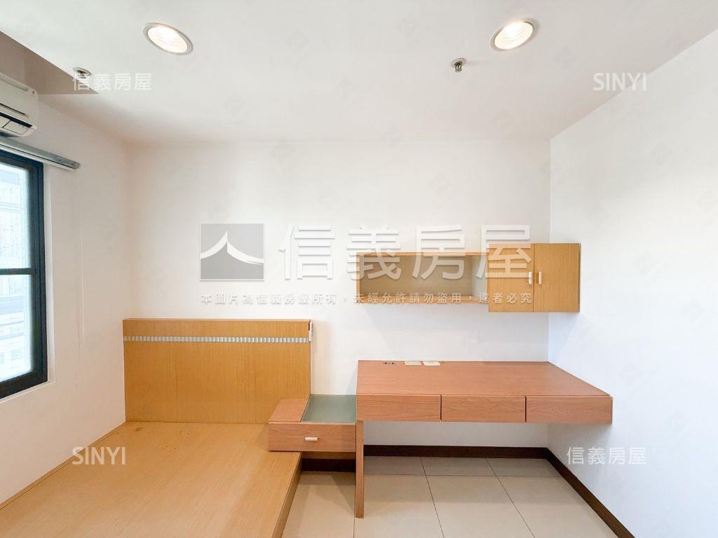 【強案】巨蛋四房平車豪邸房屋室內格局與周邊環境