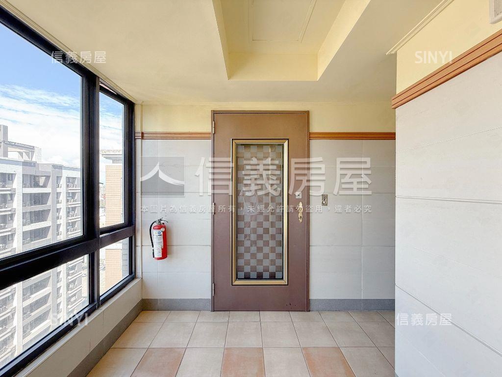 【強案】巨蛋四房平車豪邸房屋室內格局與周邊環境