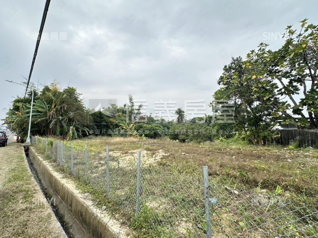 台南新化近國八三臨路土地房屋室內格局與周邊環境