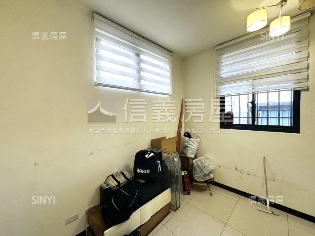 品美學挑高邊間美屋房屋室內格局與周邊環境