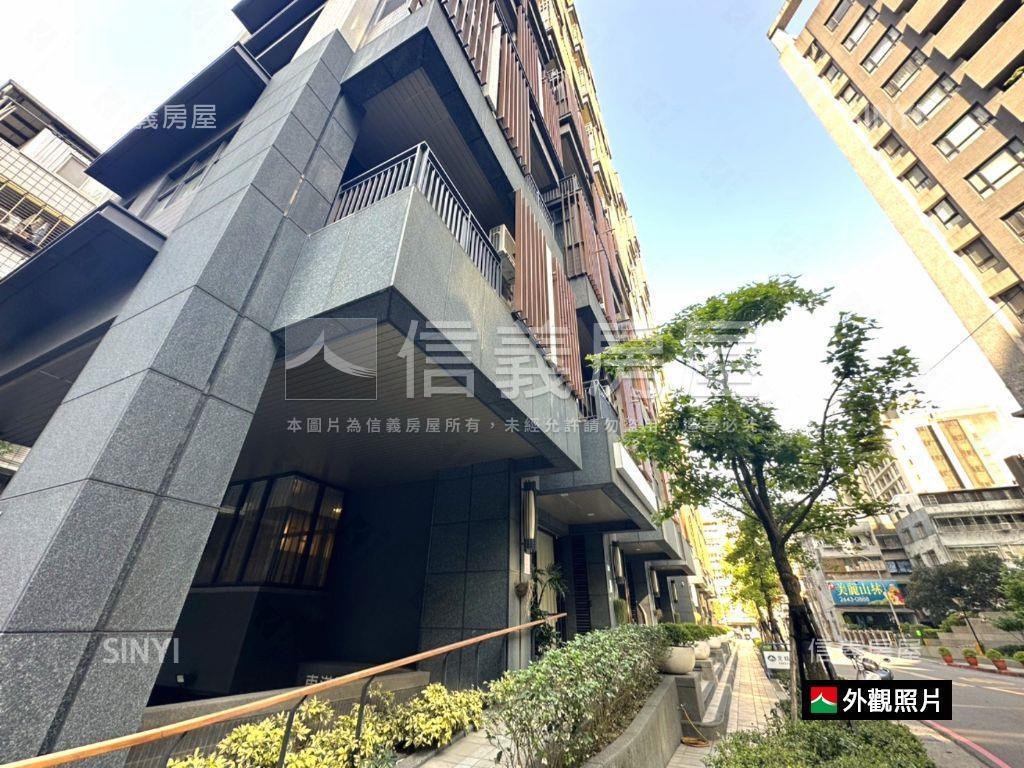 品美學挑高邊間美屋房屋室內格局與周邊環境