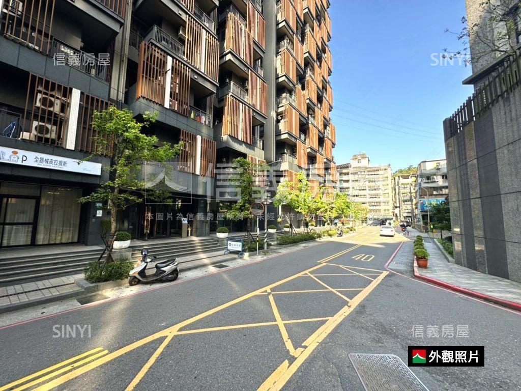 品美學挑高邊間美屋房屋室內格局與周邊環境