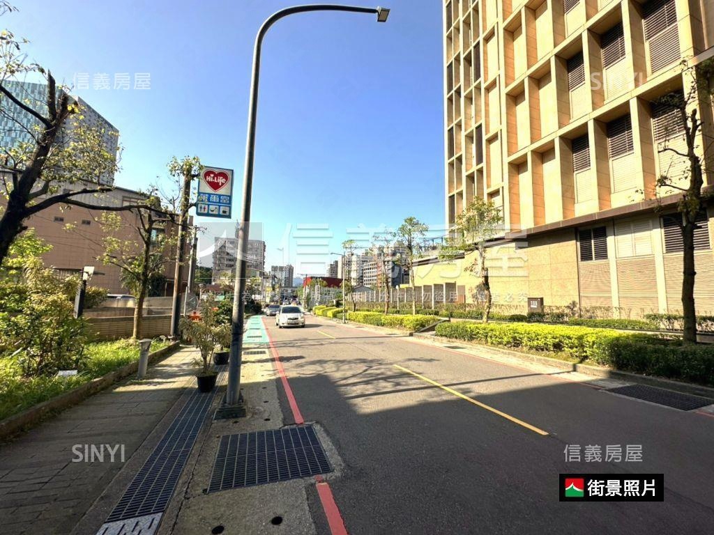 品美學挑高邊間美屋房屋室內格局與周邊環境