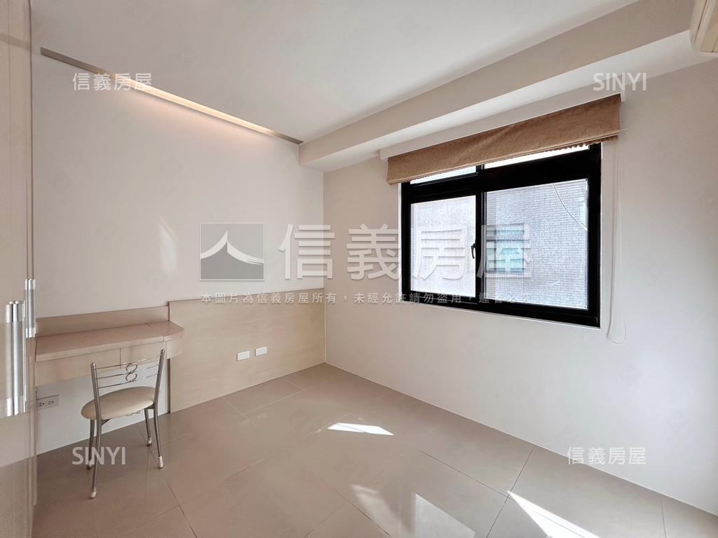 高鐵區藝術家雙車位美屋房屋室內格局與周邊環境