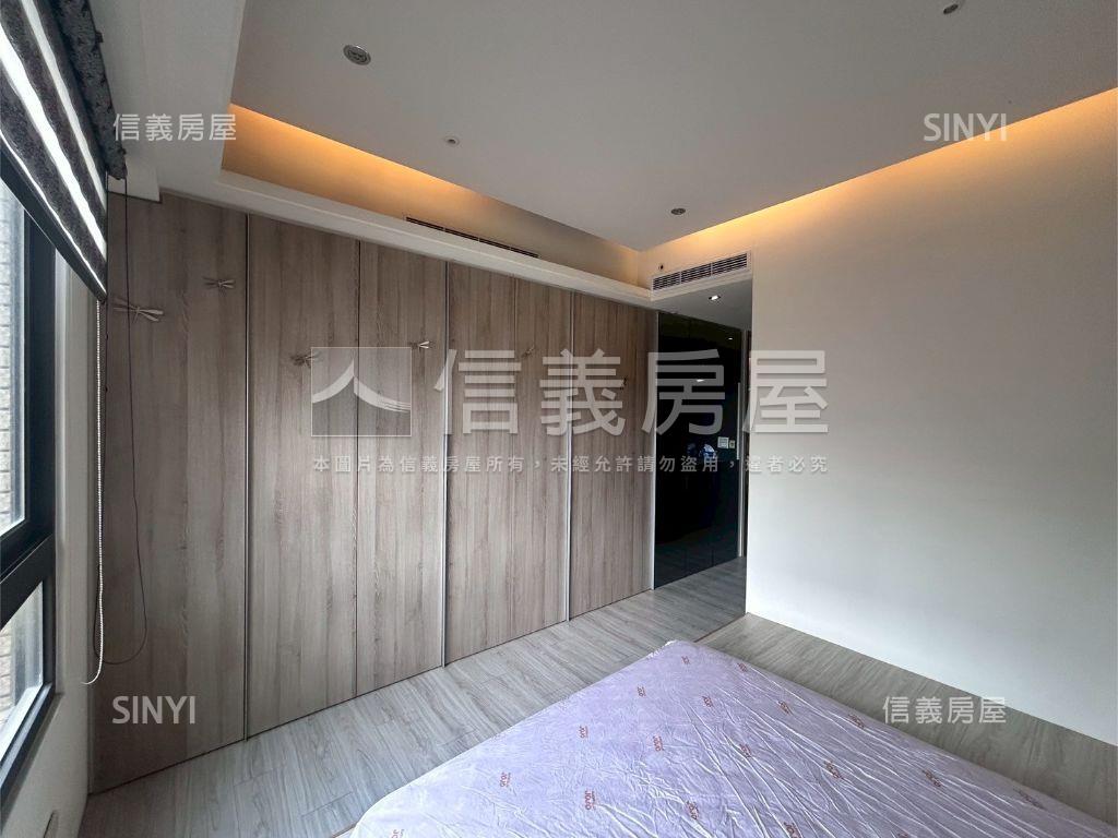 西區百萬裝潢咖啡廳房屋室內格局與周邊環境