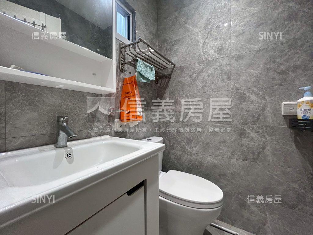 西區百萬裝潢咖啡廳房屋室內格局與周邊環境