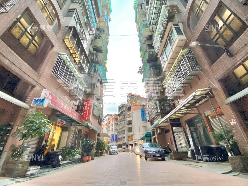 ☆金城方正電梯三房房屋室內格局與周邊環境