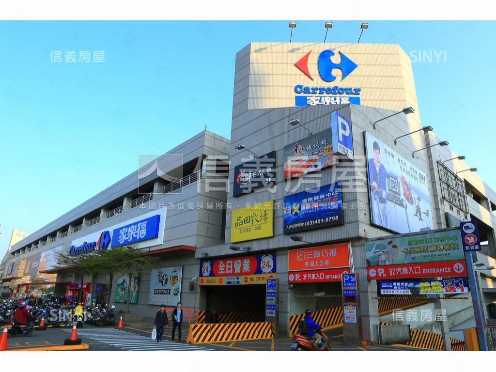 美麗歐洲稀有店面釋出房屋室內格局與周邊環境
