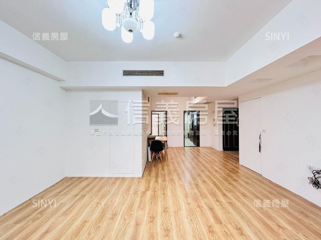 中悅璞園珍稀山景美宅兩房房屋室內格局與周邊環境