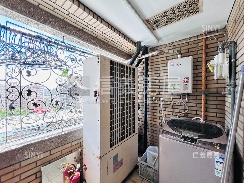 中悅璞園珍稀山景美宅兩房房屋室內格局與周邊環境
