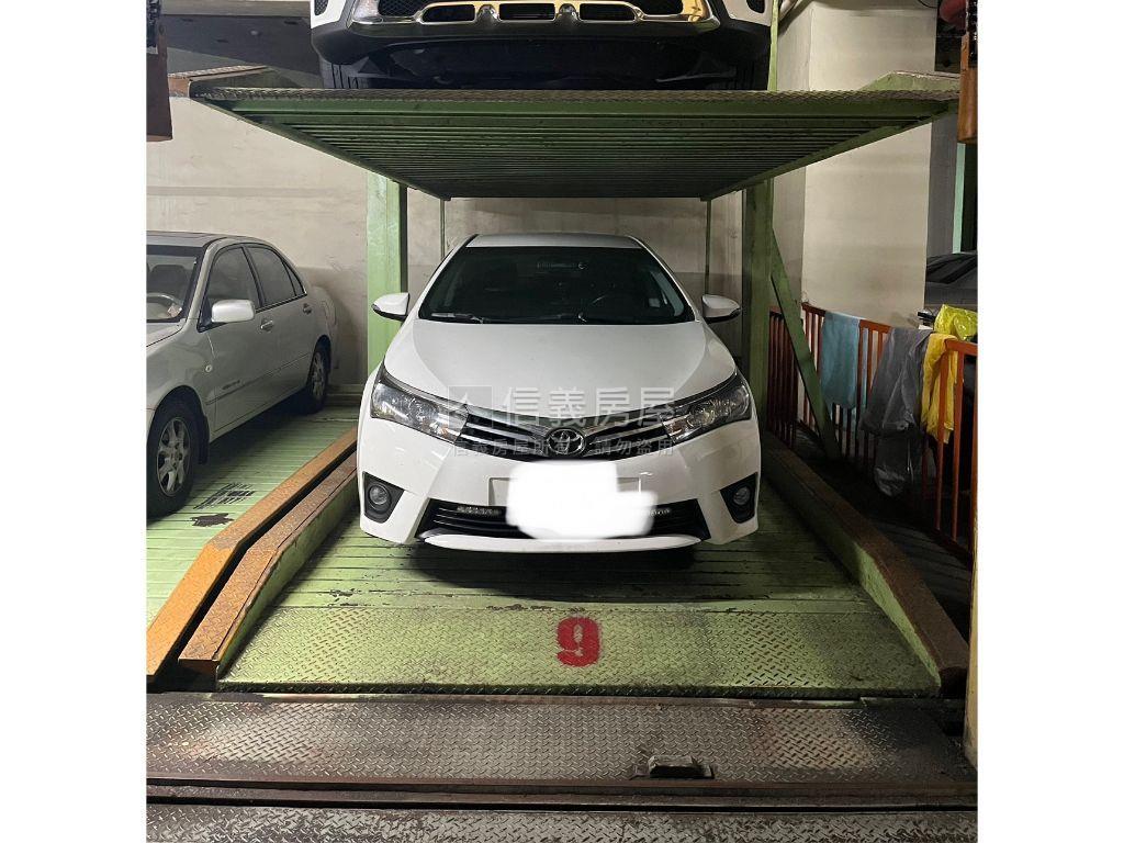 新案近五權車站大三房車位房屋室內格局與周邊環境