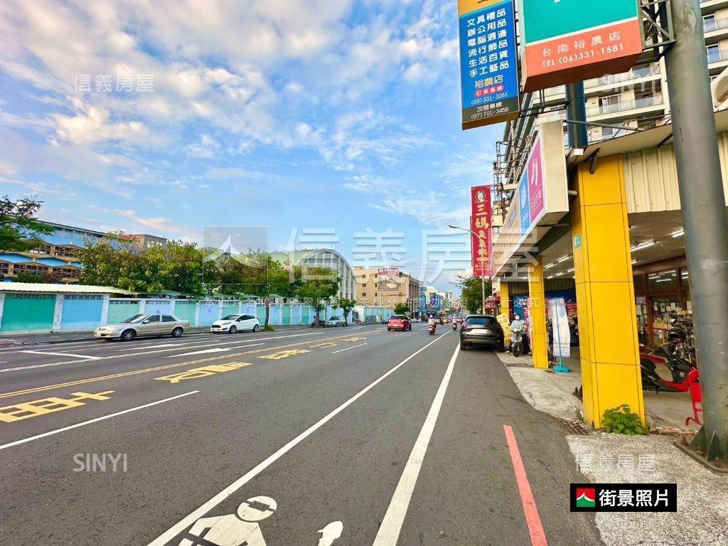 裕農路面寬店面店霸房屋室內格局與周邊環境