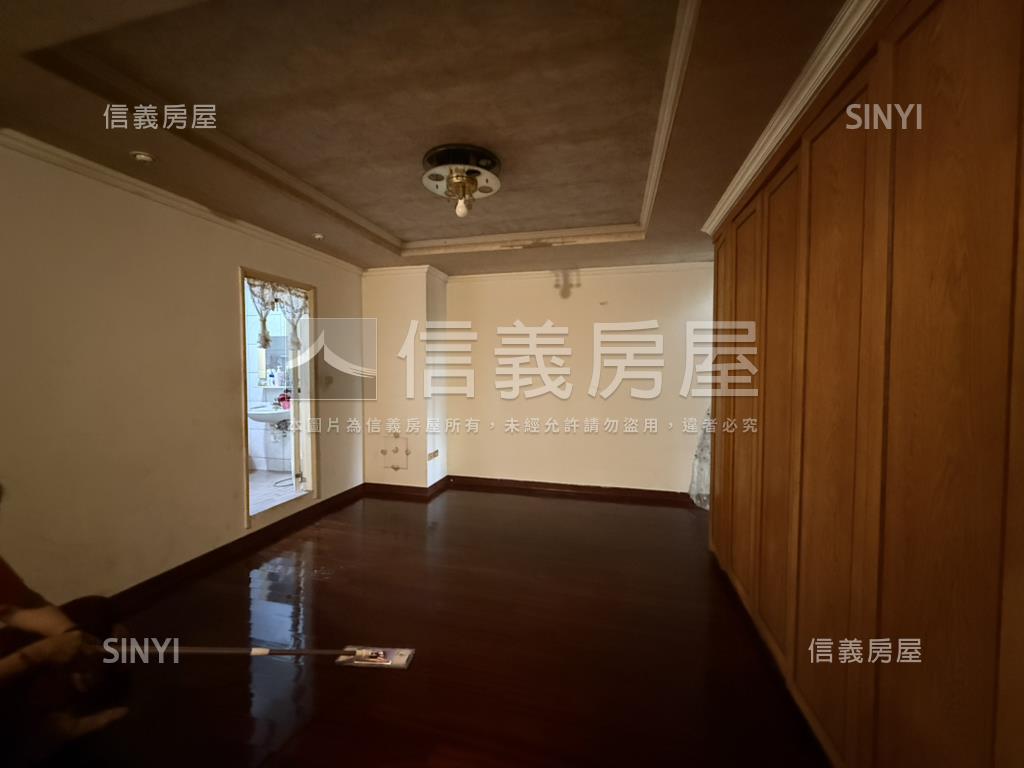 烏日黃金三角透店房屋室內格局與周邊環境
