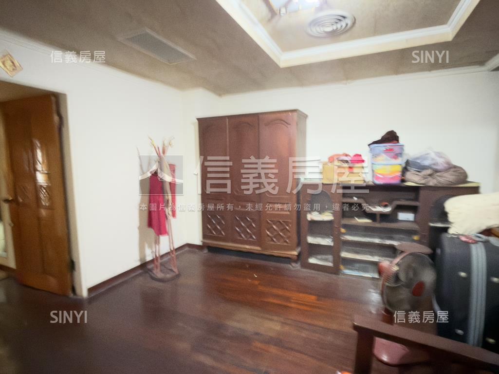 烏日黃金三角透店房屋室內格局與周邊環境