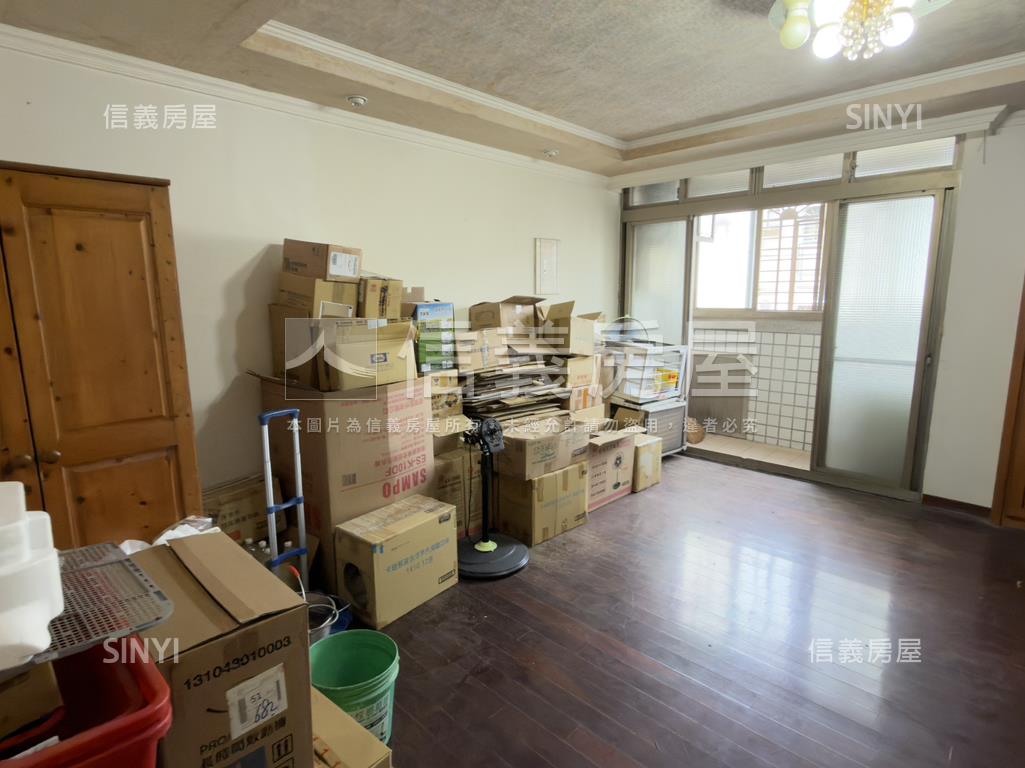 烏日黃金三角透店房屋室內格局與周邊環境