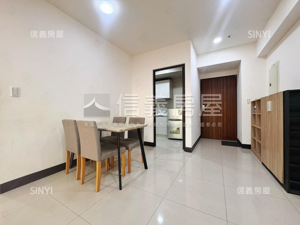 ★德賢商圈高樓景觀平車房屋室內格局與周邊環境