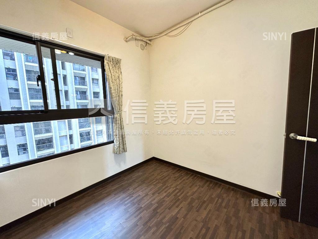 高鐵特區櫻花一綻稀有釋出房屋室內格局與周邊環境