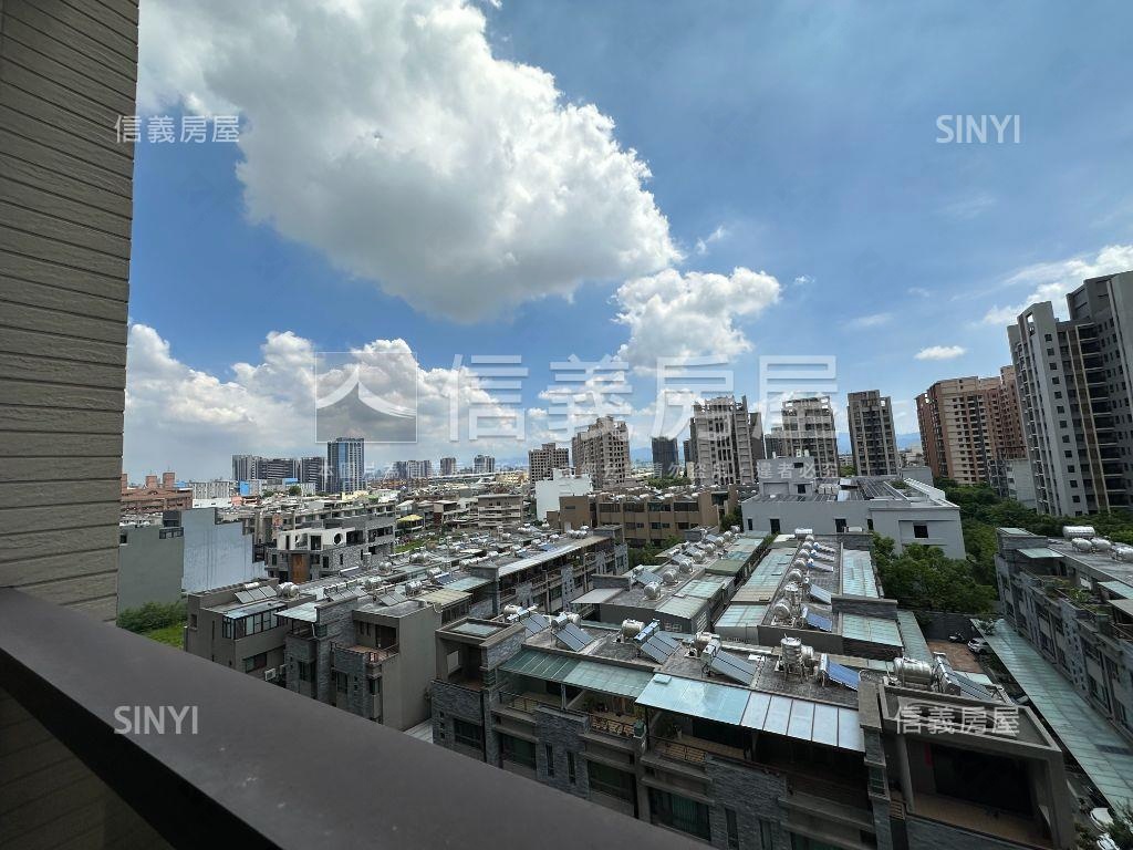 高鐵特區櫻花一綻稀有釋出房屋室內格局與周邊環境