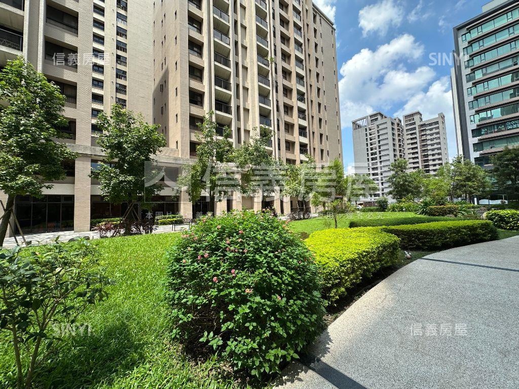 高鐵特區櫻花一綻稀有釋出房屋室內格局與周邊環境