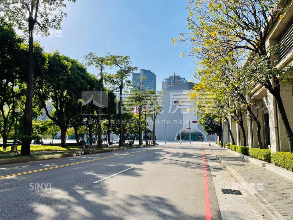 市政新銳Ａ０６朝北帝王戶房屋室內格局與周邊環境