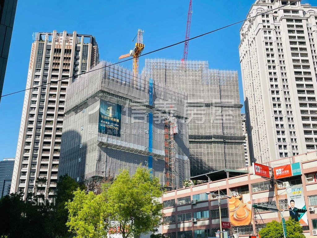 市政新銳Ａ０６朝北帝王戶房屋室內格局與周邊環境